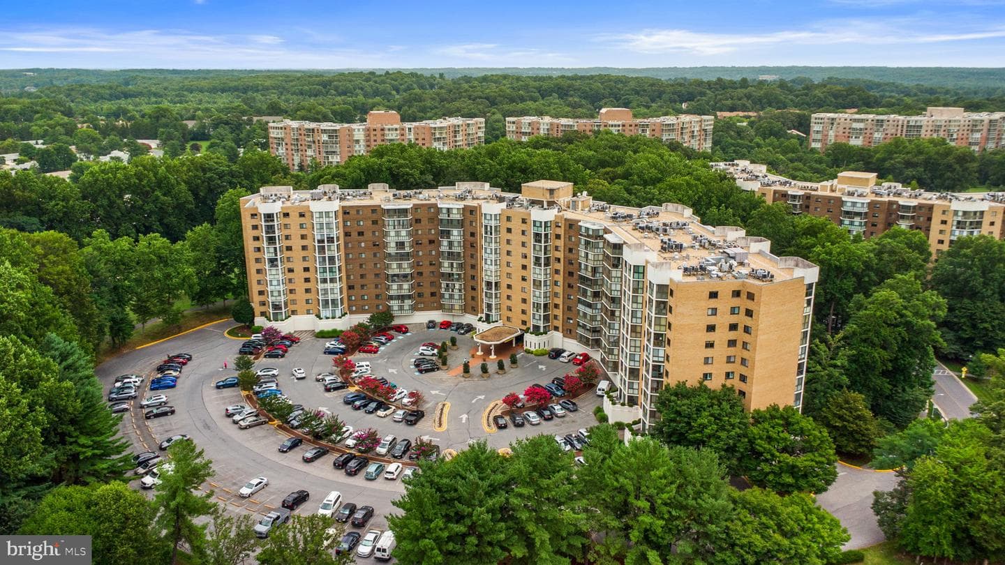 15100 Interlachen Drive #4-117, Silver Spring
