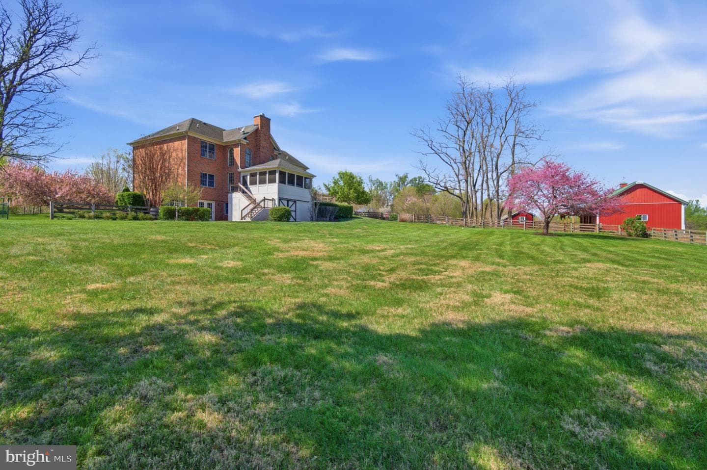 18905 Celebrity Lane photo 21
