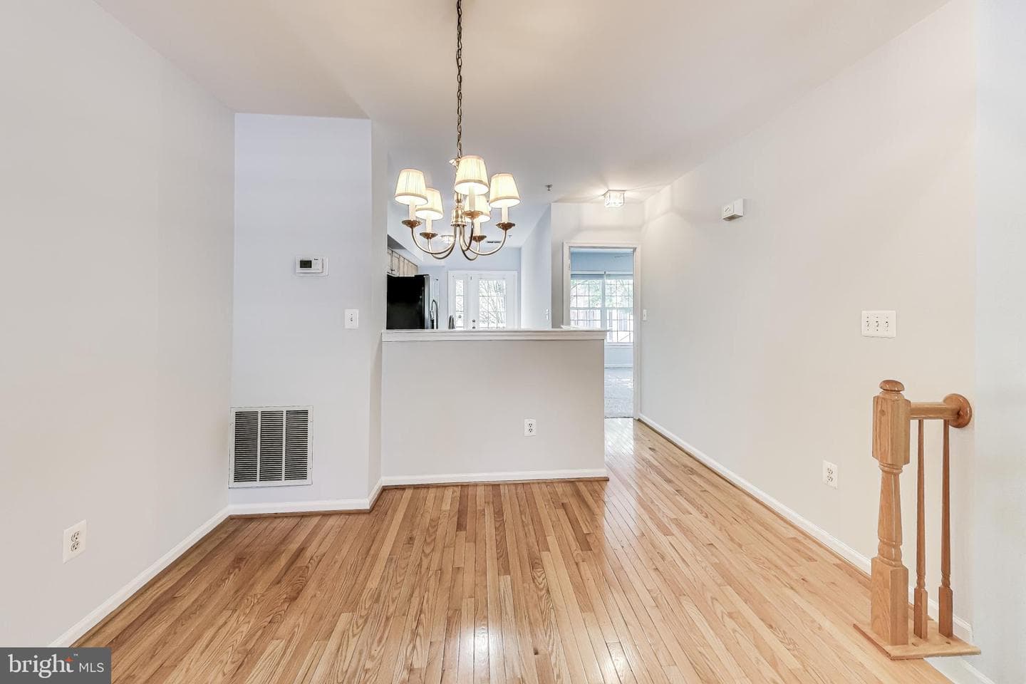 2022 University Boulevard W #11 photo 8