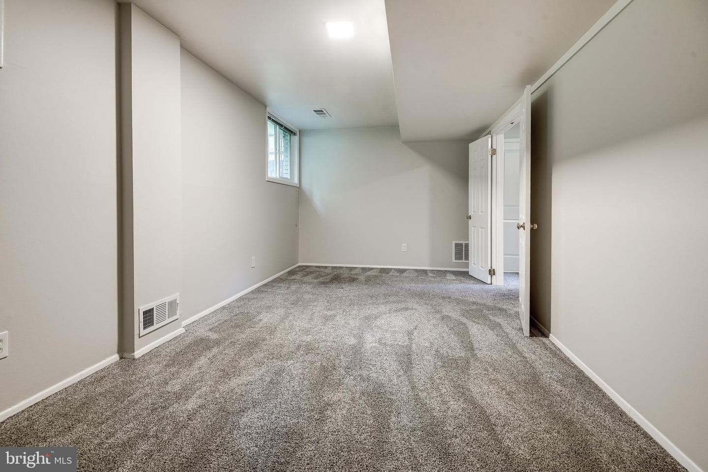 6900 Heatherhill Road photo 55