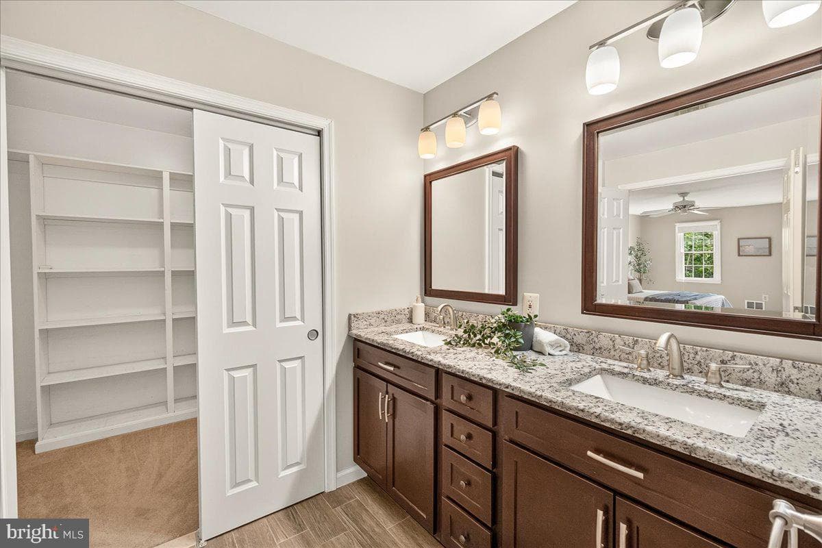 2412 Kaywood Lane photo 36