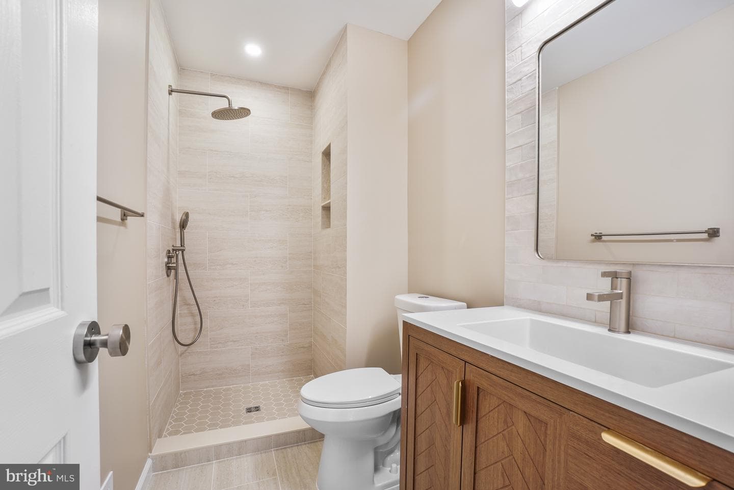 7602 Westlake Terrace #19 photo 22