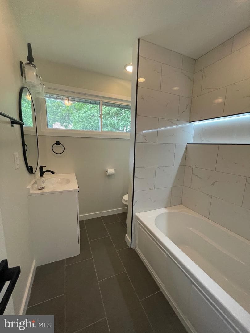 1229 Simmons Drive photo 11