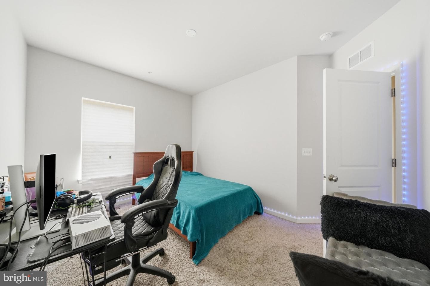 26220 Queens Grove Terrace photo 26