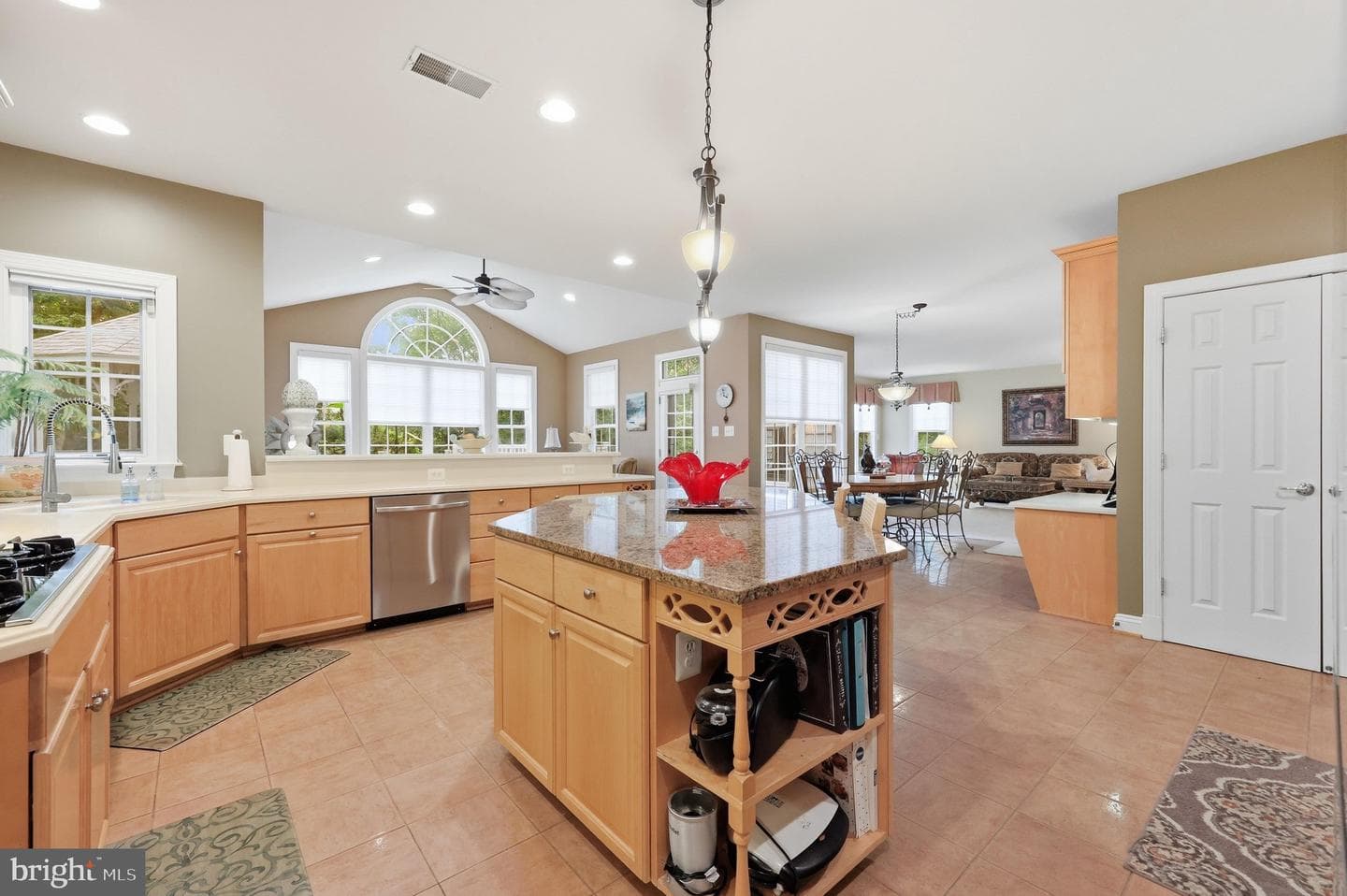 9304 Heather Field Court photo 14