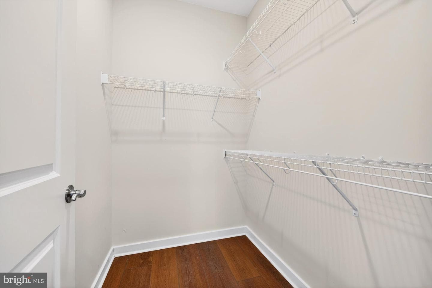 8279 Front Loop photo 21