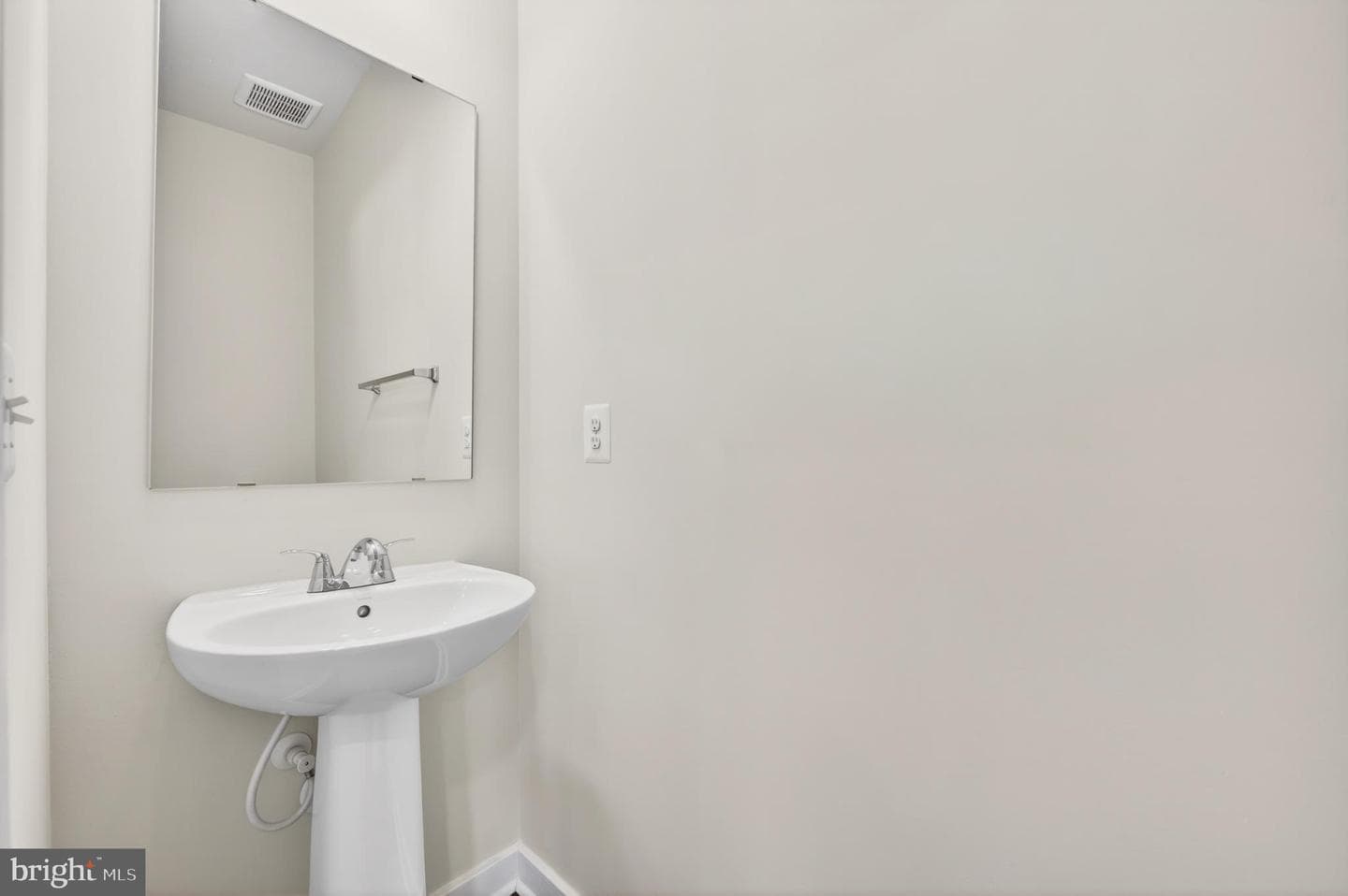 8279 Front Loop photo 7