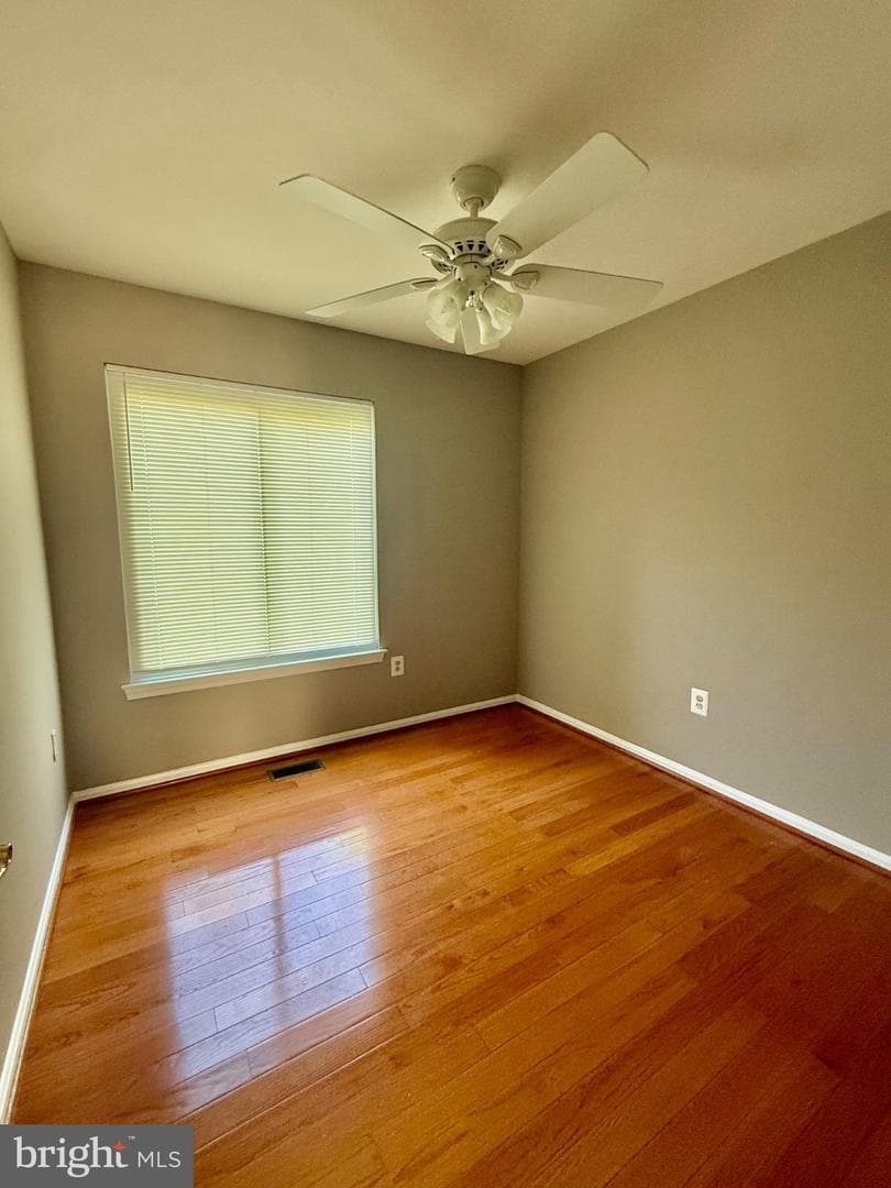 12 Glazebrook Court photo 18