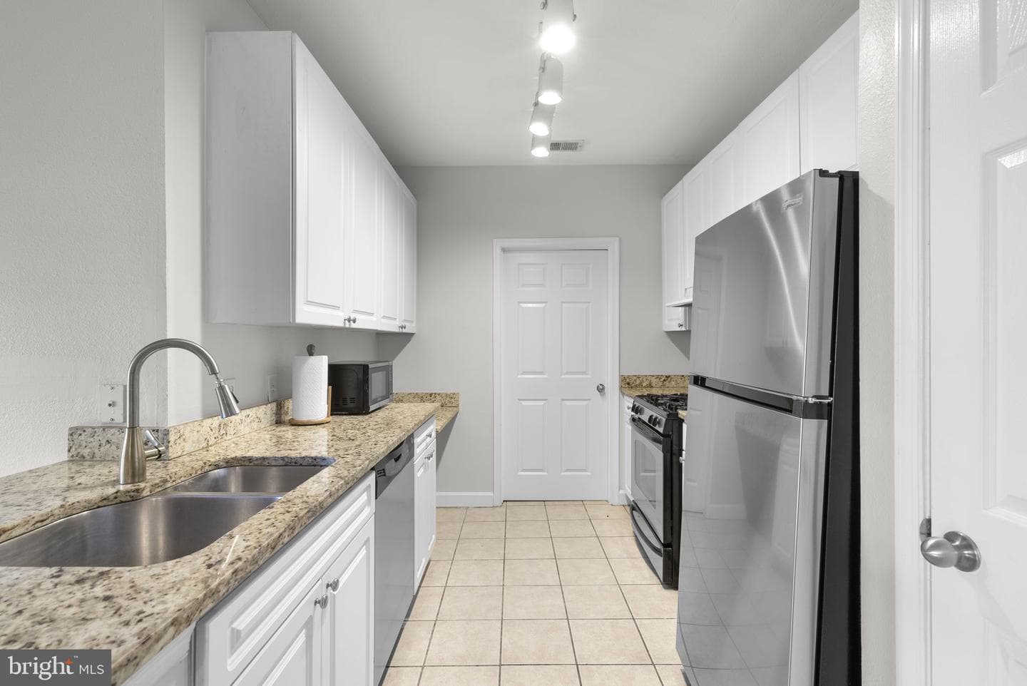 501 Hungerford Drive #134 photo 4