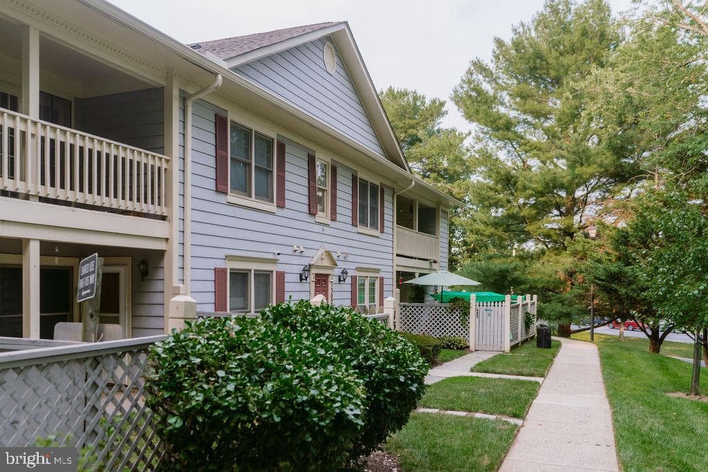 13020 Shadyside Lane #a photo 6