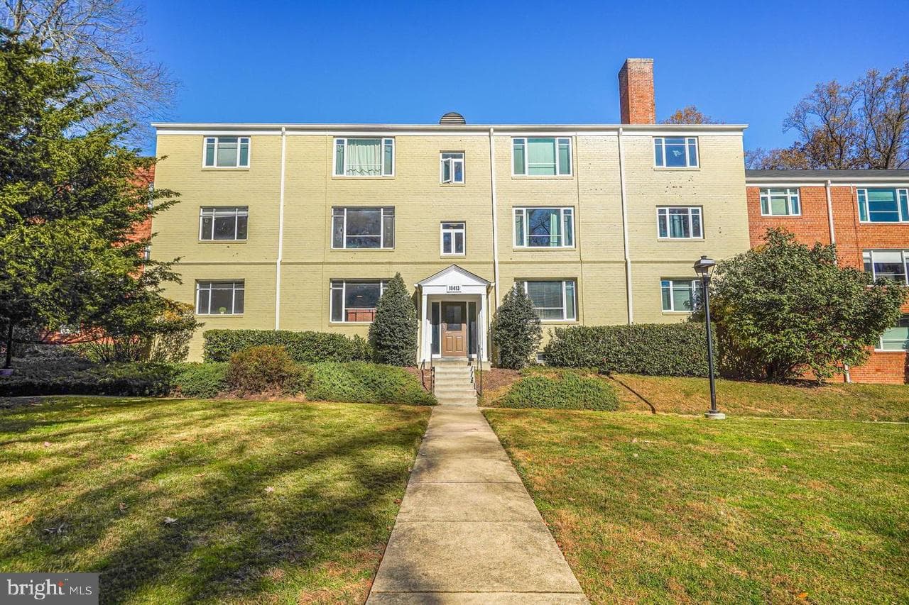 10413 Montrose Avenue #10413, Bethesda