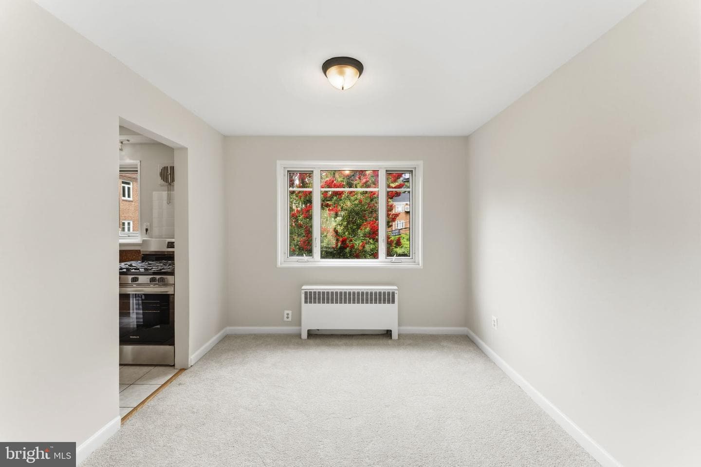 10413 Montrose Avenue #10413 photo 12