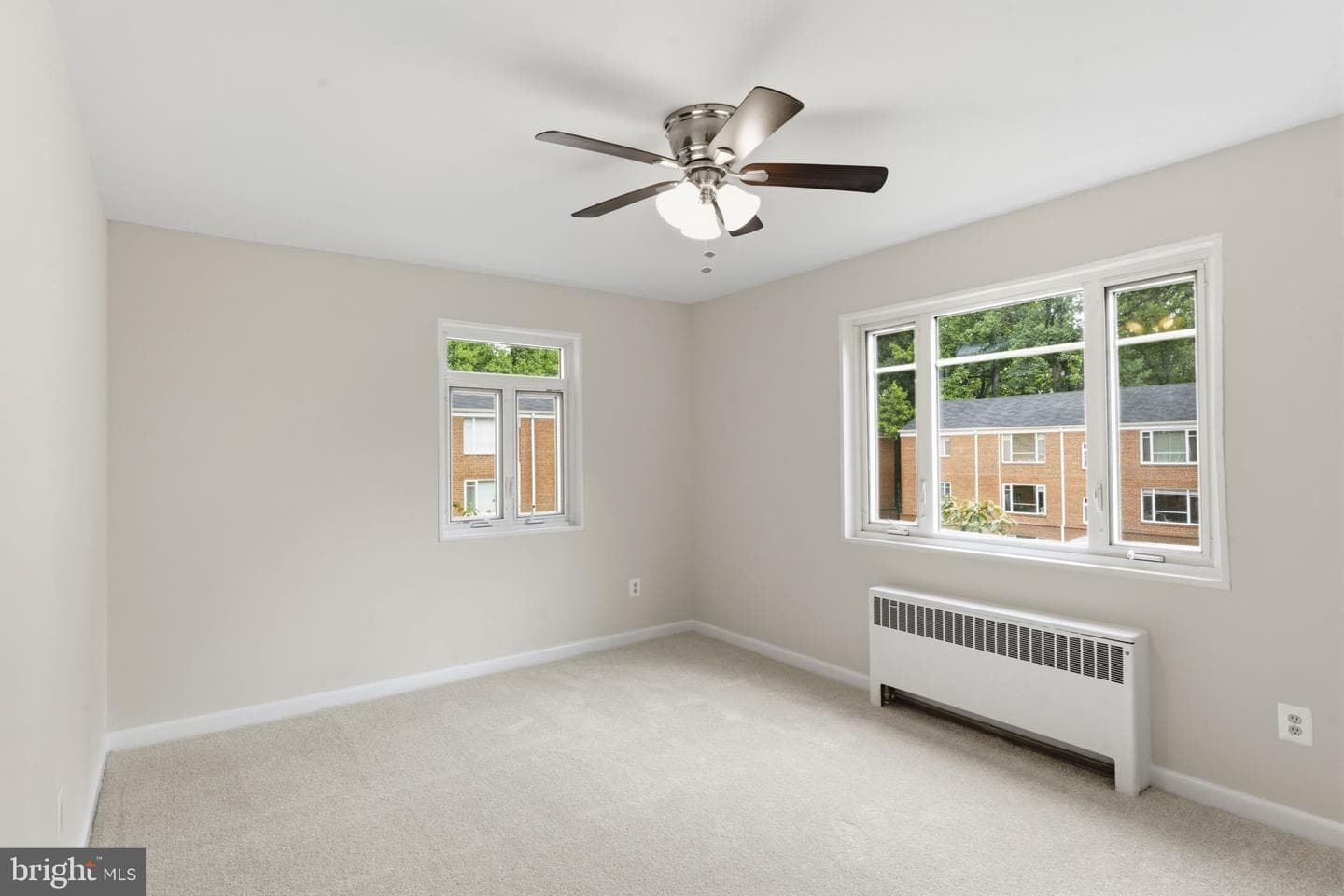 10413 Montrose Avenue #10413 photo 16
