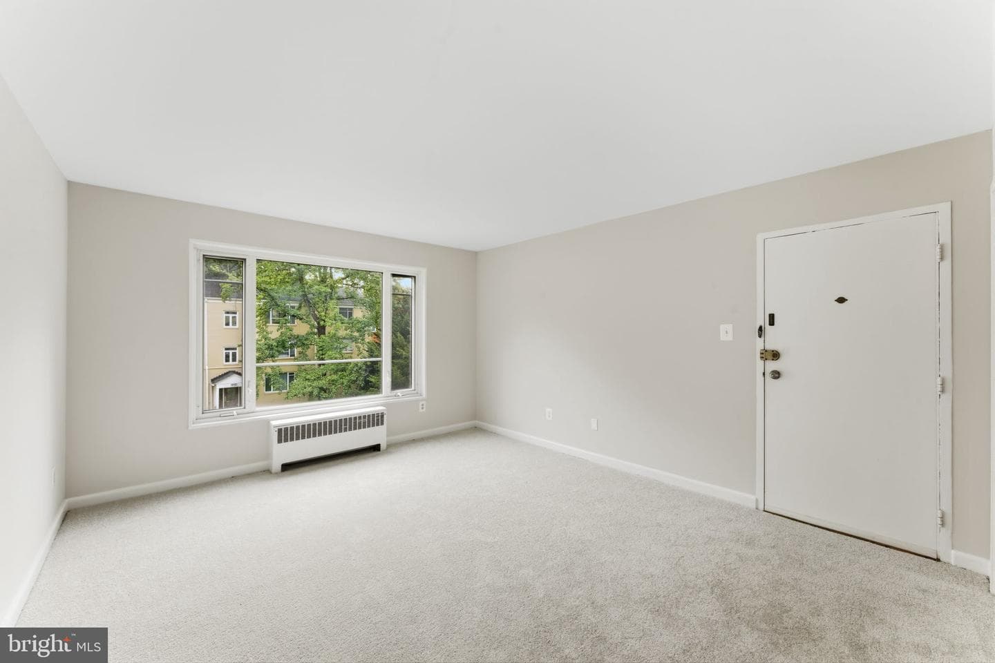 10413 Montrose Avenue #10413 photo 18