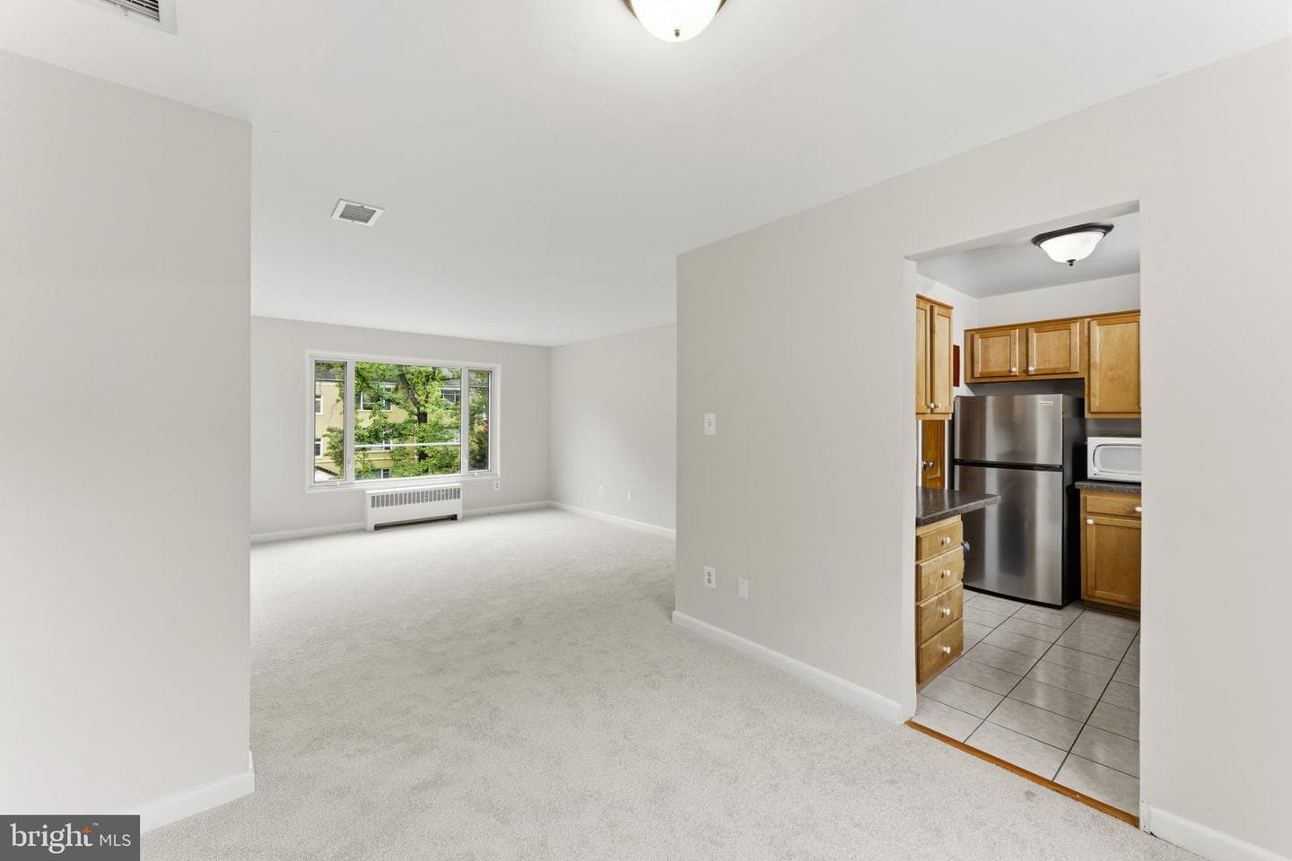 10413 Montrose Avenue #10413 photo 8