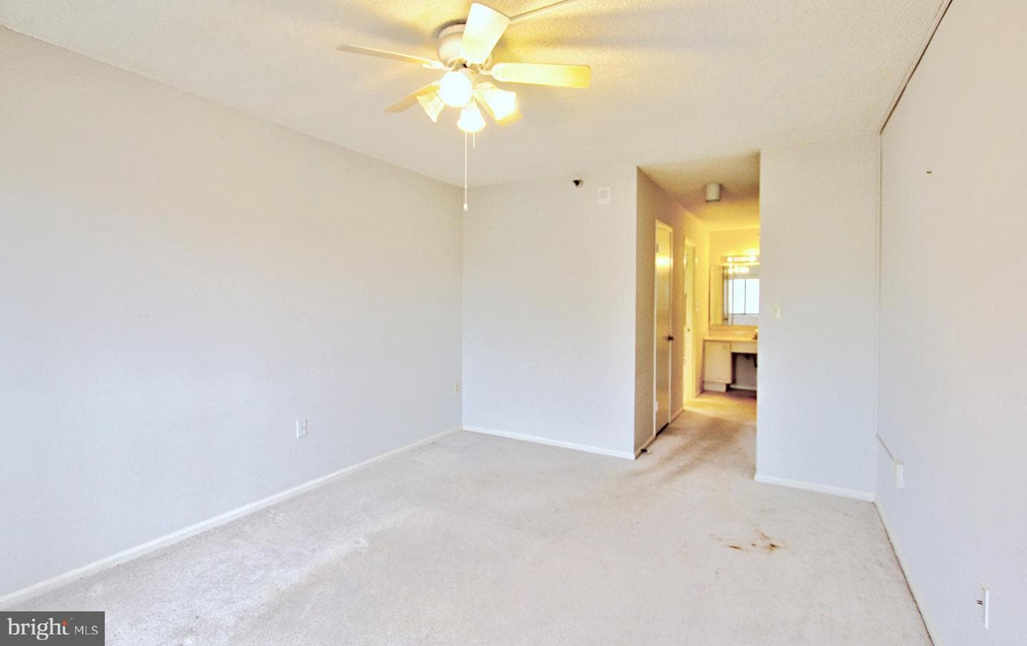 15107 Interlachen Drive #2-621 photo 23