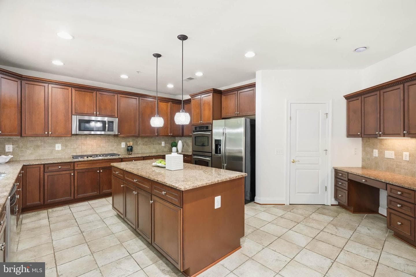 400 Long Trail Terrace photo 17