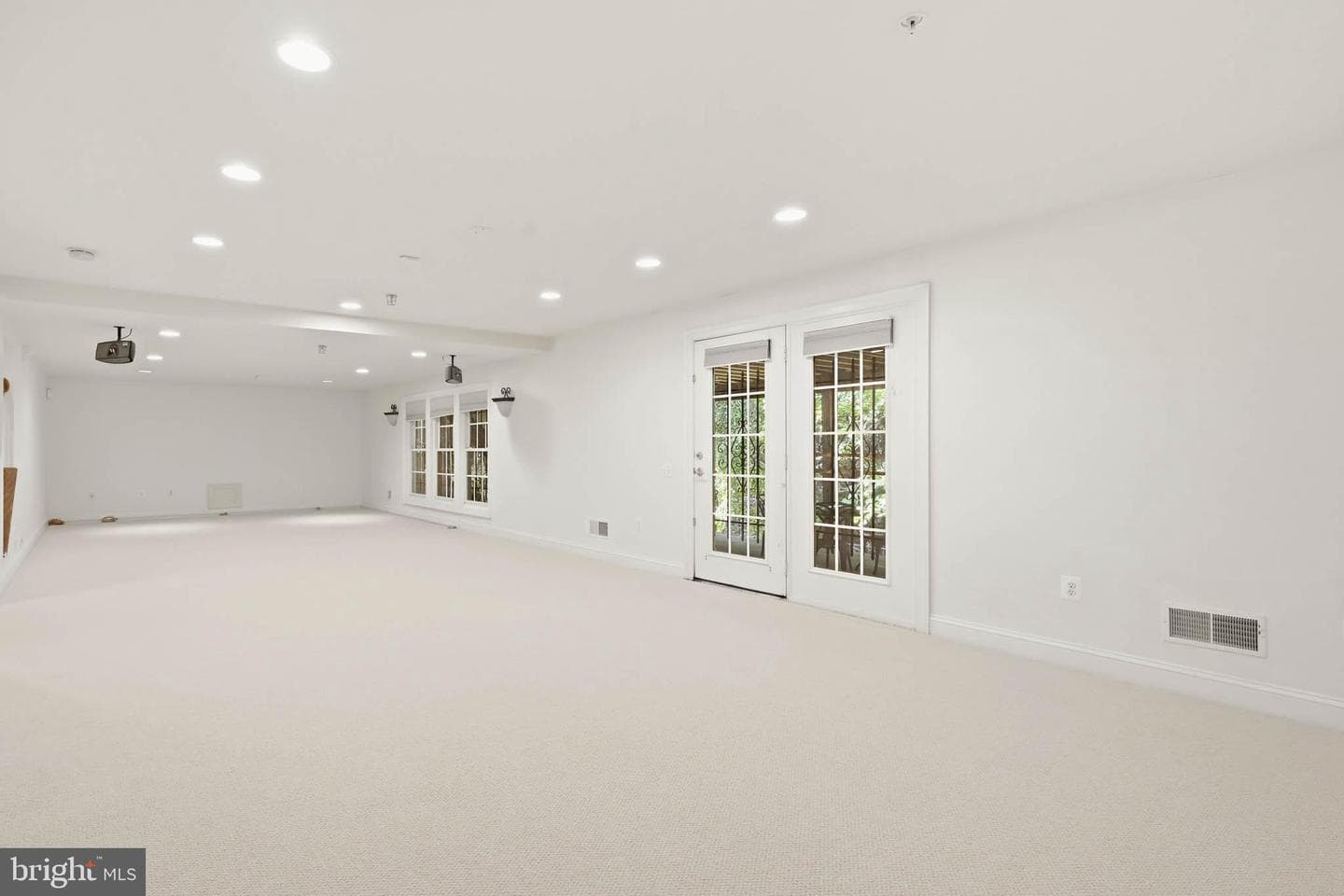 400 Long Trail Terrace photo 38