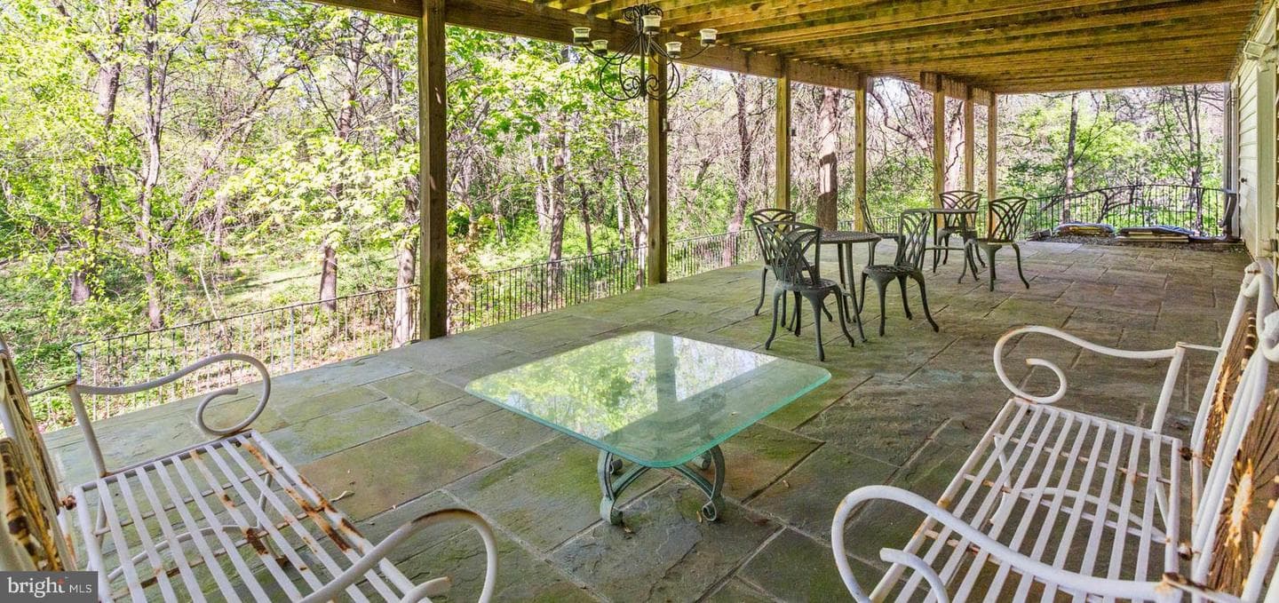 400 Long Trail Terrace photo 53