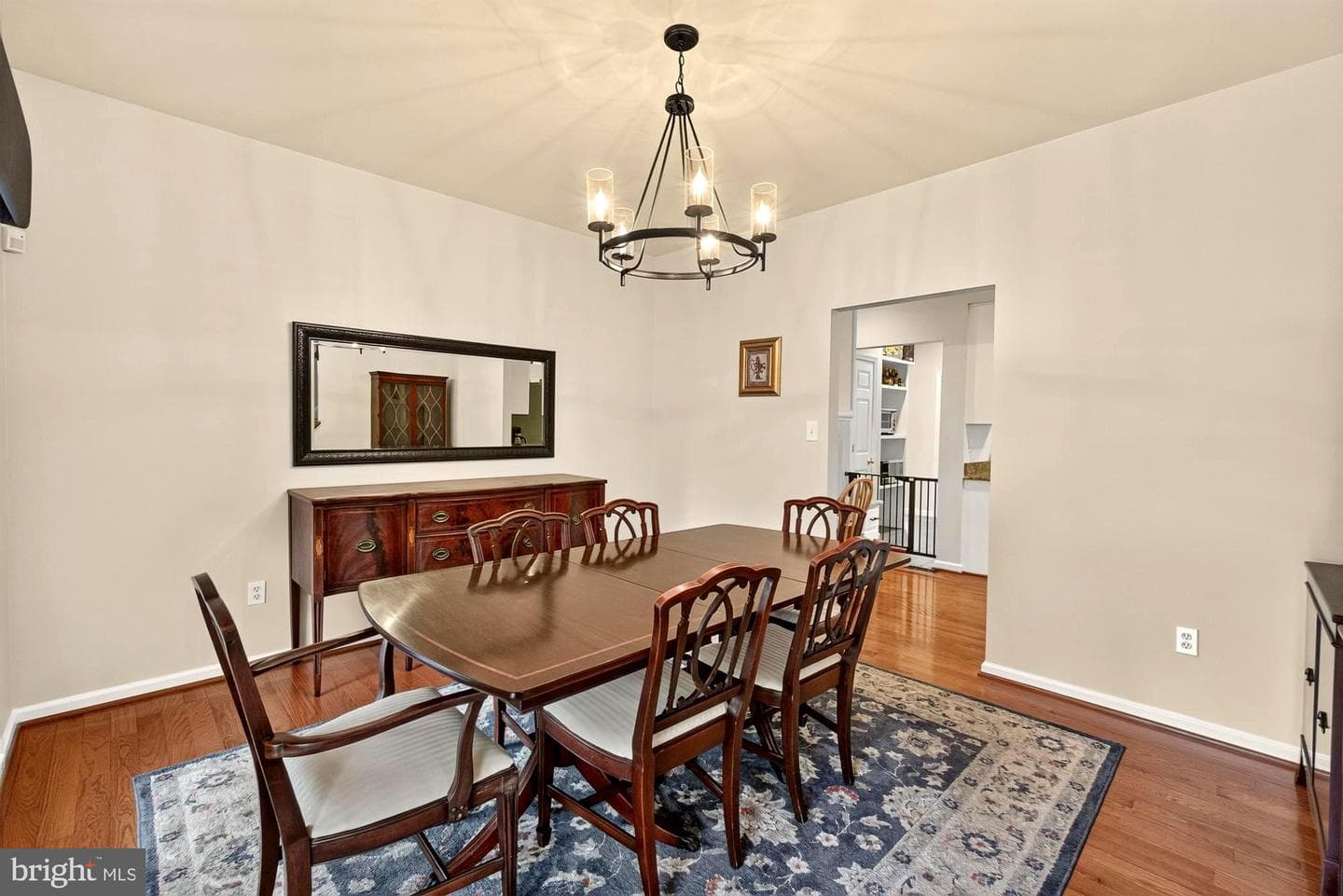 16900 Hillard Street photo 33