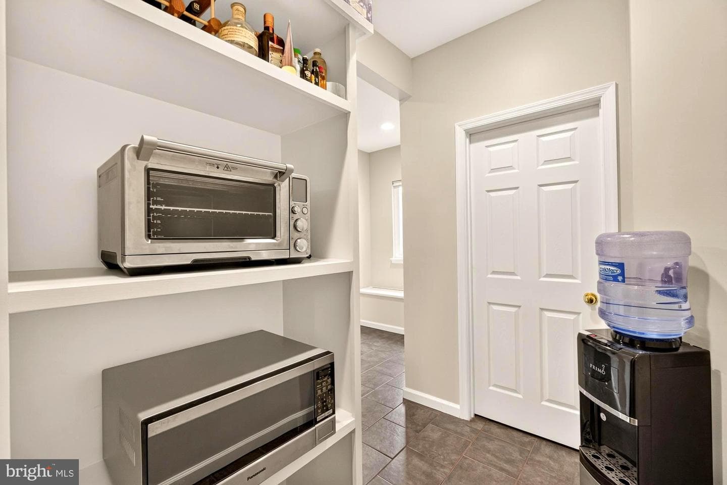 16900 Hillard Street photo 35