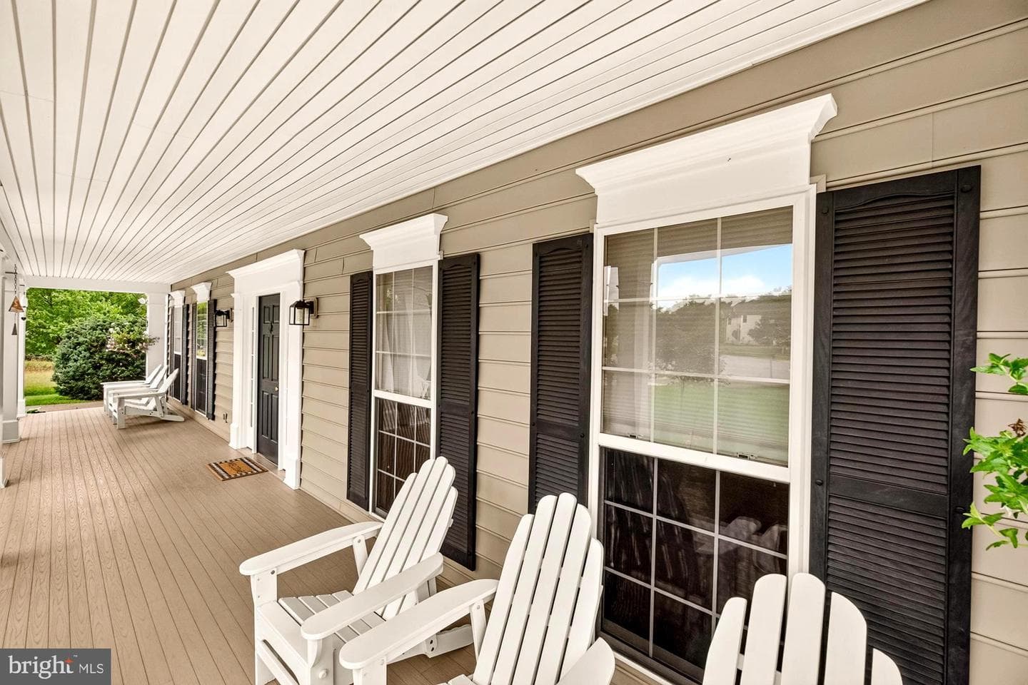16900 Hillard Street photo 9