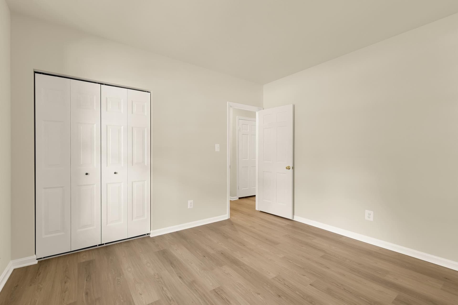 12428 Goldfinch Court photo 28