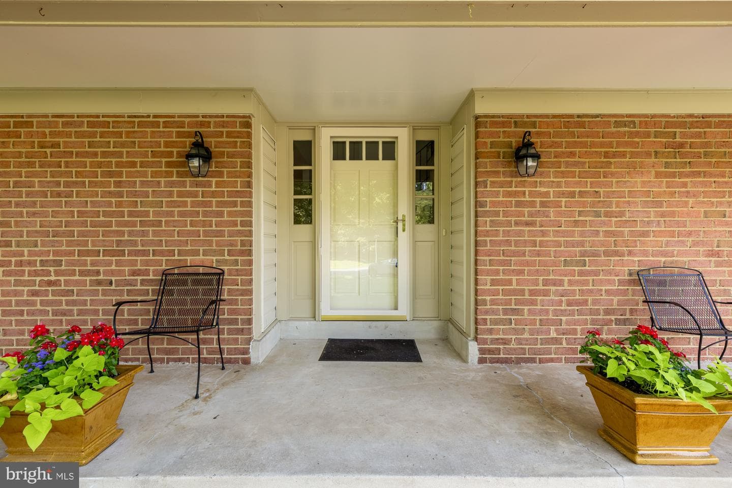 12428 Goldfinch Court photo 3