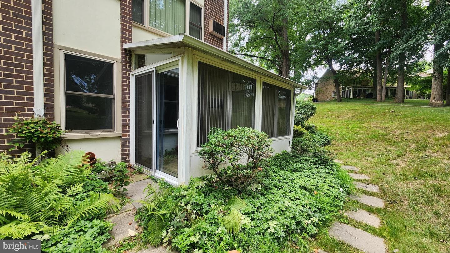 3321 S Leisure World Boulevard #98-1a photo 2