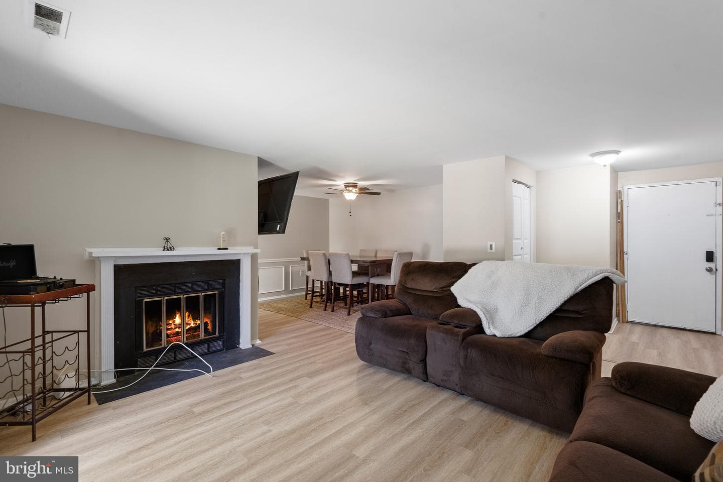 18022 Chalet Drive #27-203 photo 10