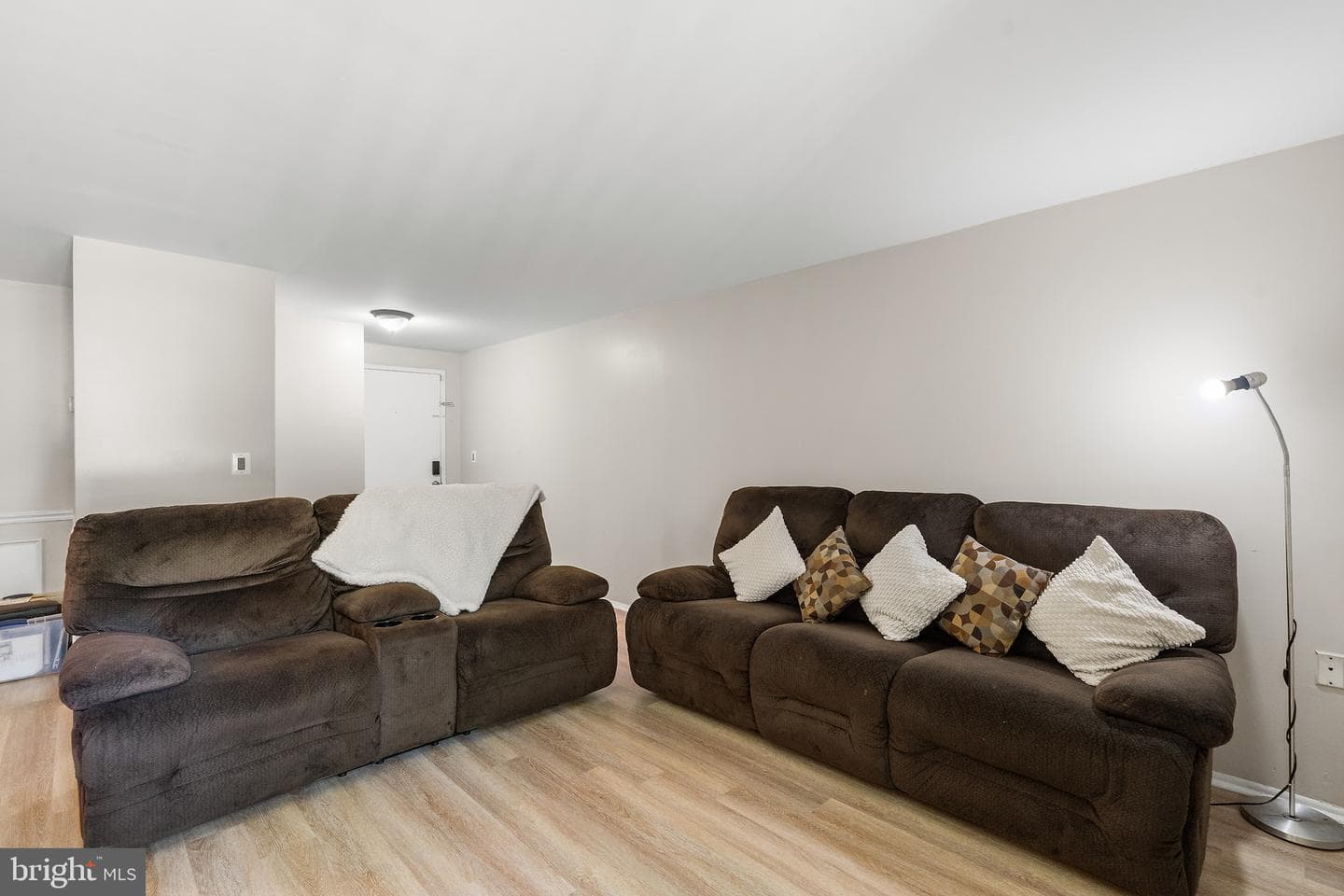 18022 Chalet Drive #27-203 photo 11