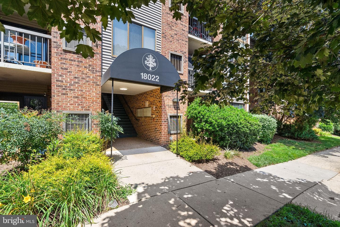 18022 Chalet Drive #27-203 photo 22