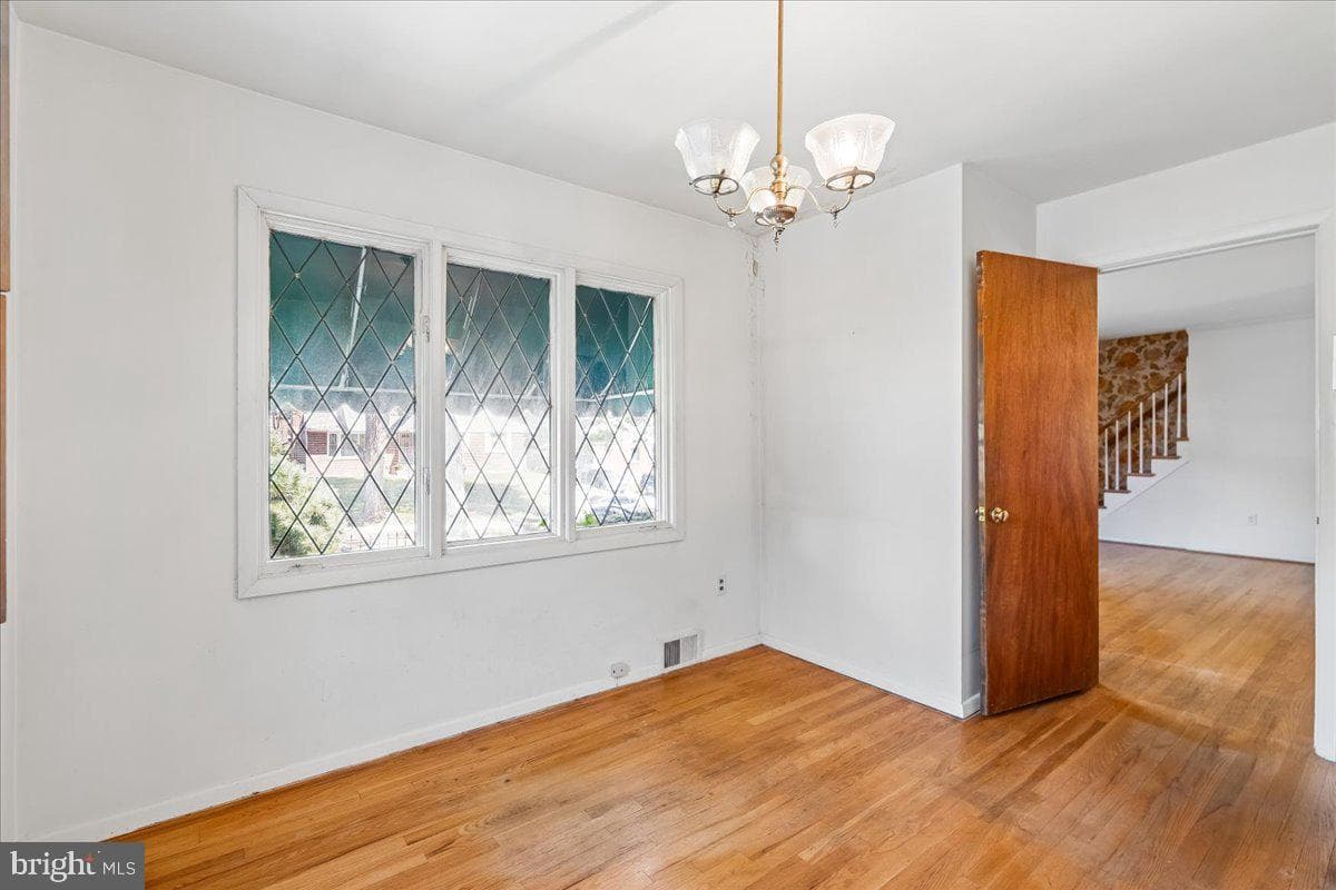 1011 W Nolcrest Drive photo 22