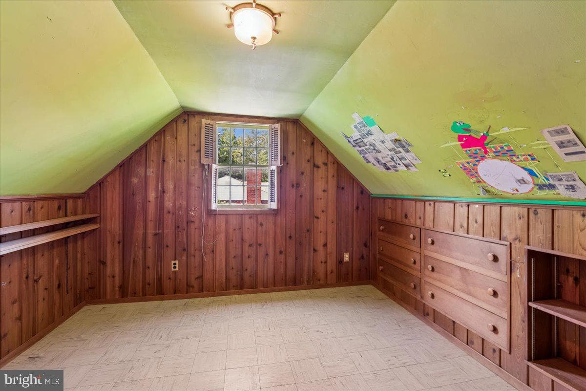 1011 W Nolcrest Drive photo 38