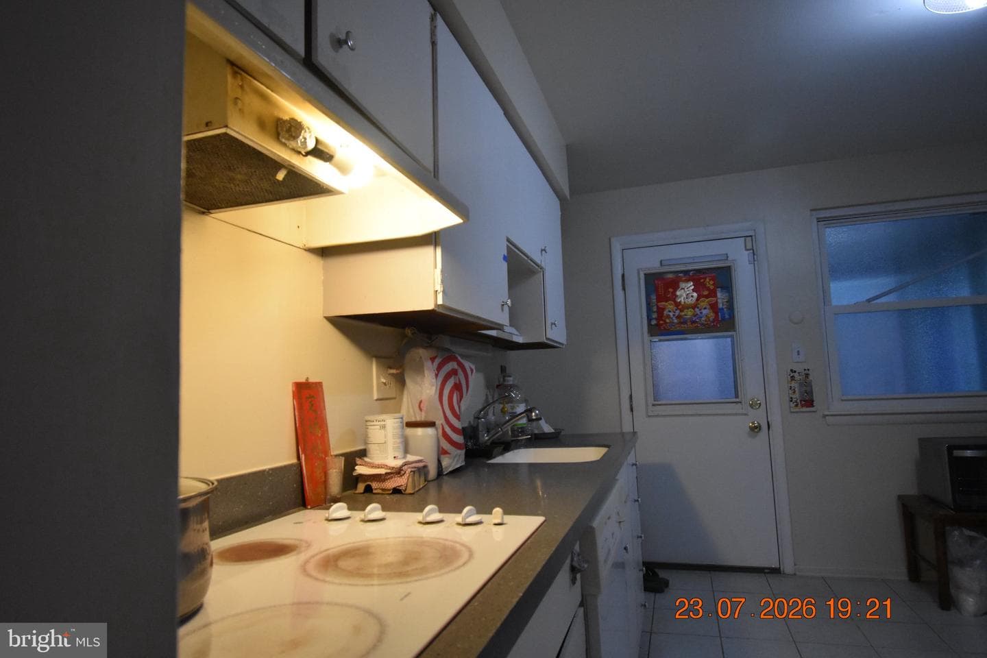 716 Whitaker Ter photo 12