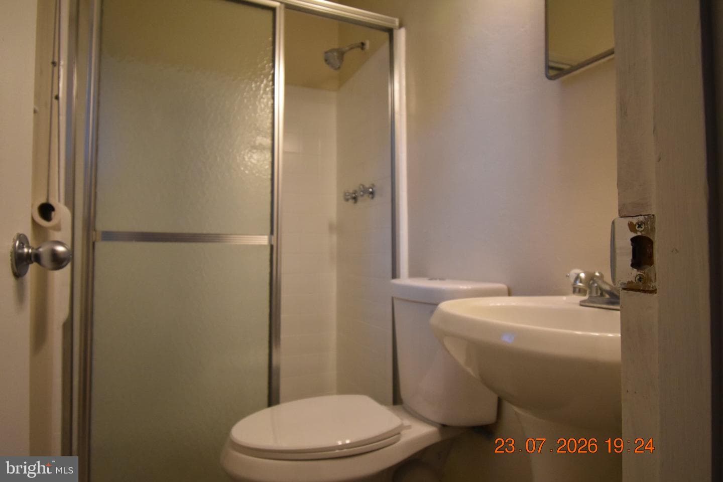 716 Whitaker Ter photo 6