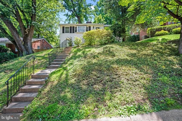 121 Whitmoor Terrace photo 2