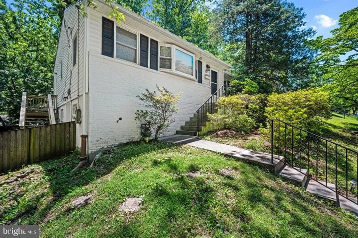 121 Whitmoor Terrace photo 25