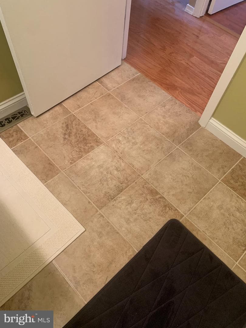 2711 Kirk Lane photo 101