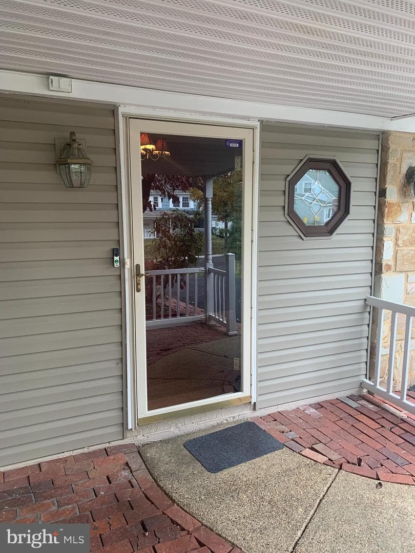 2711 Kirk Lane photo 7