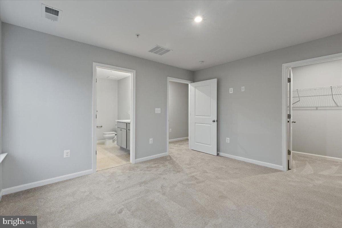 9810 Ridge Street photo 12