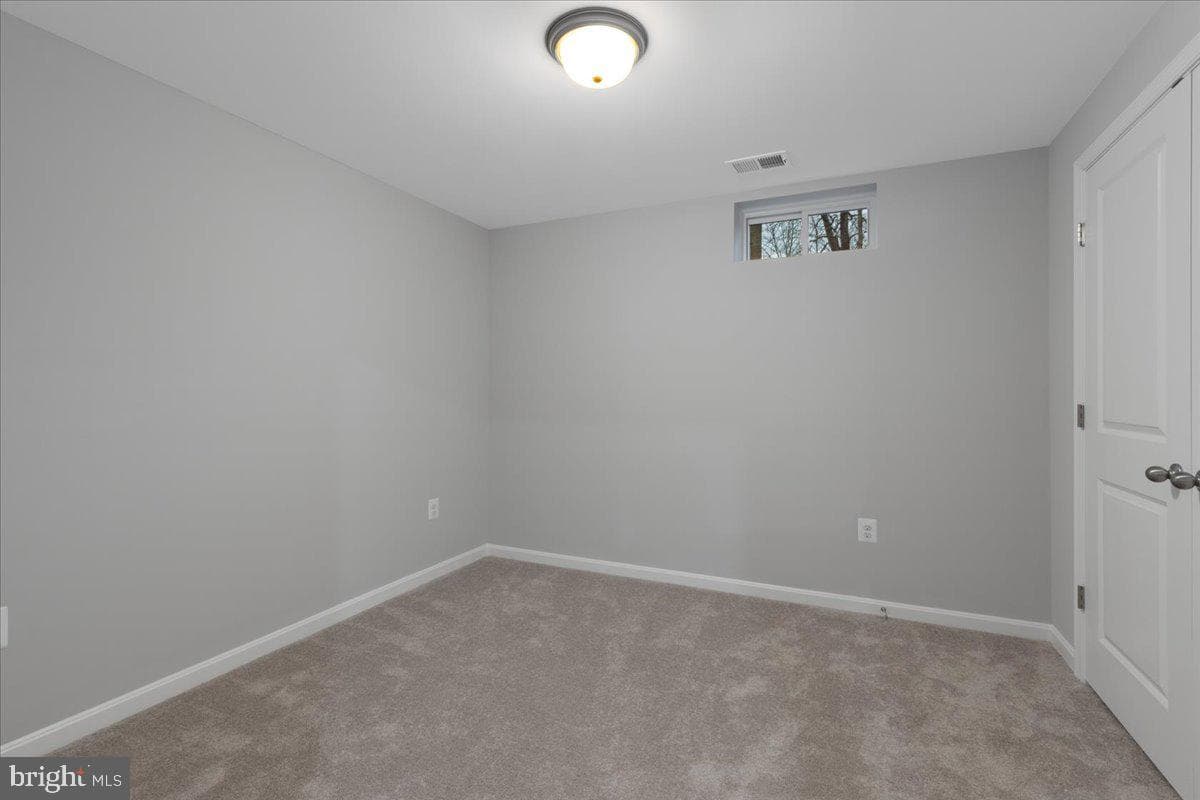 9810 Ridge Street photo 23
