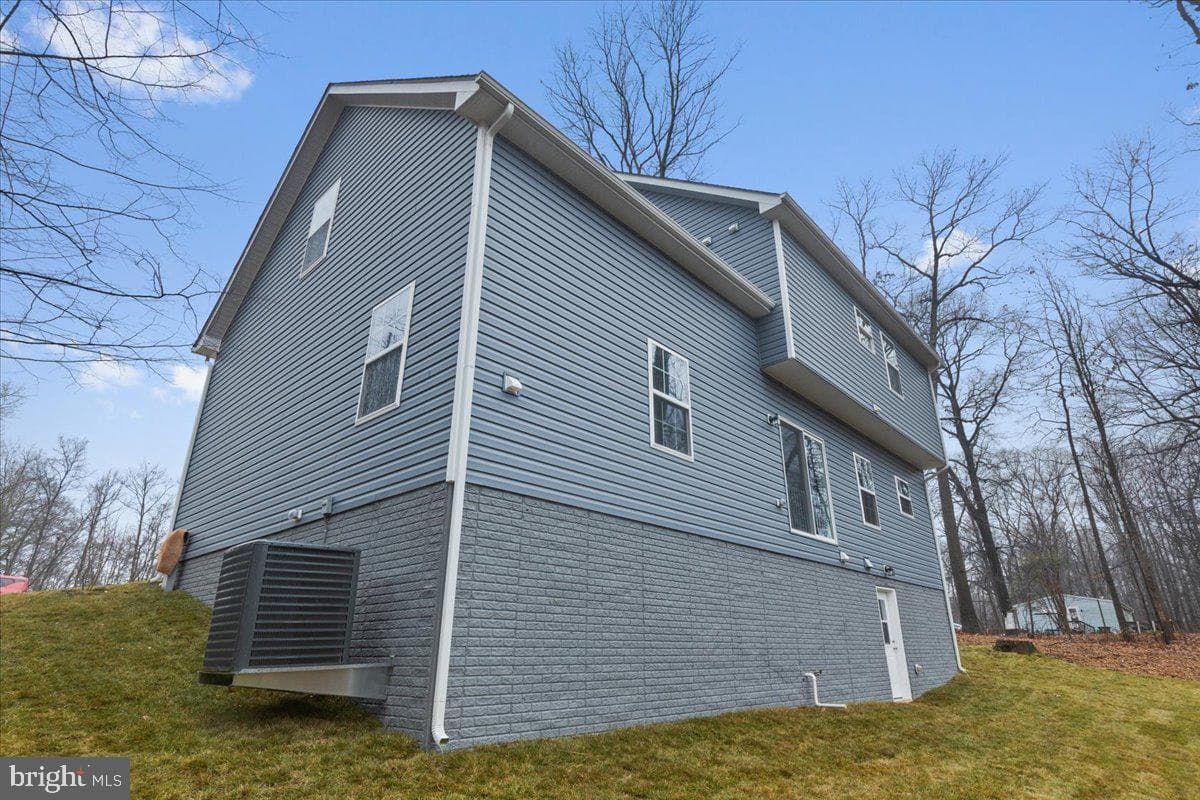 9810 Ridge Street photo 30