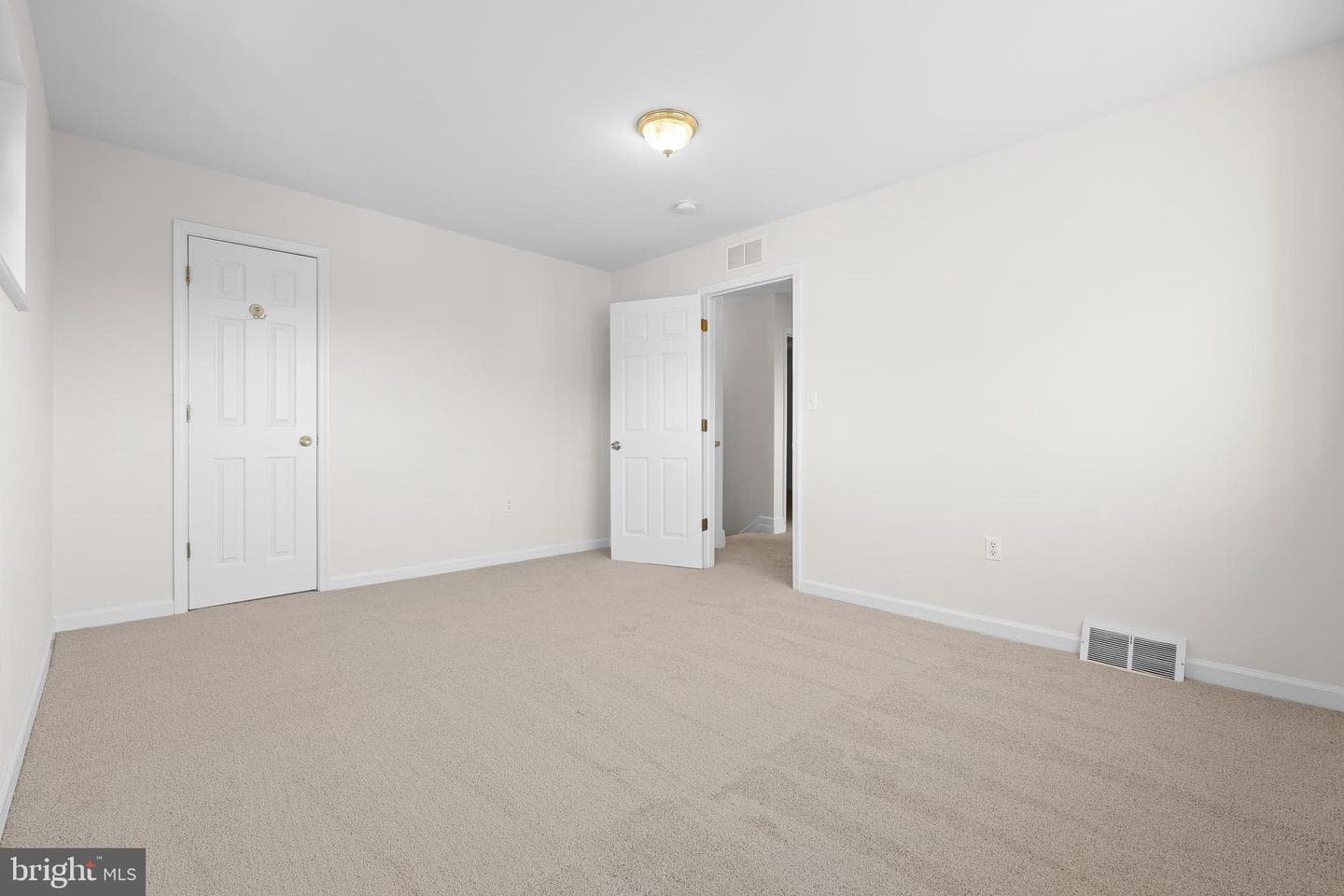7408 Greeley Road photo 20