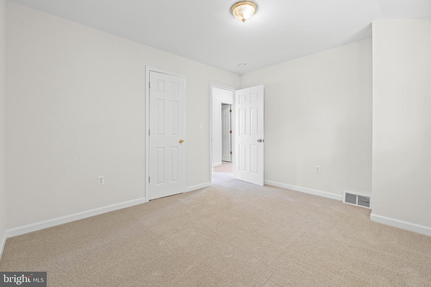7408 Greeley Road photo 25