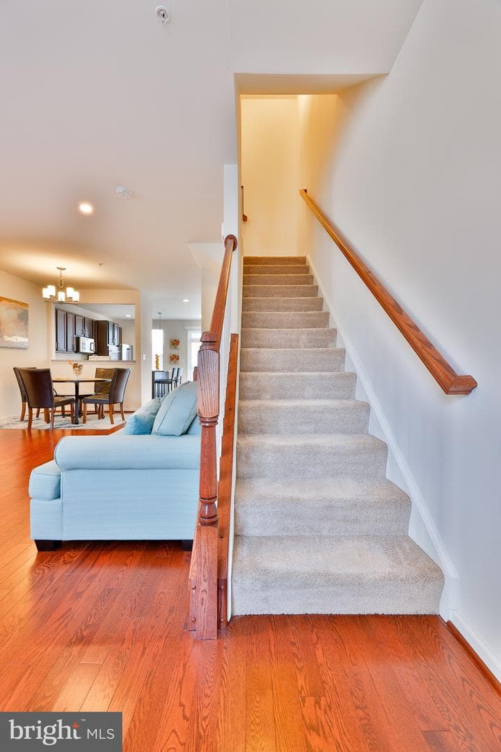 1635 Wesbourne Drive photo 29