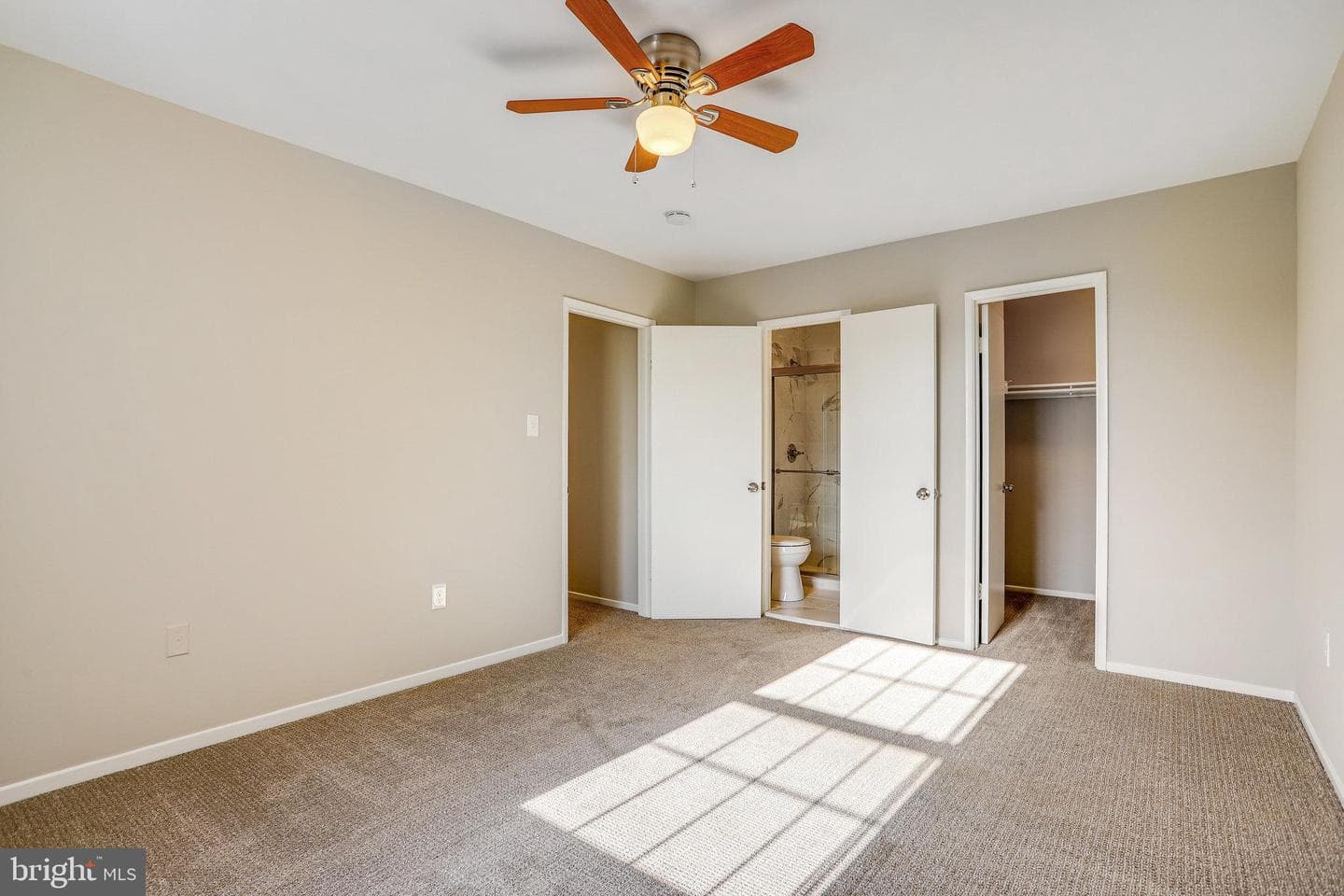 4427 Romlon Street #302 photo 25