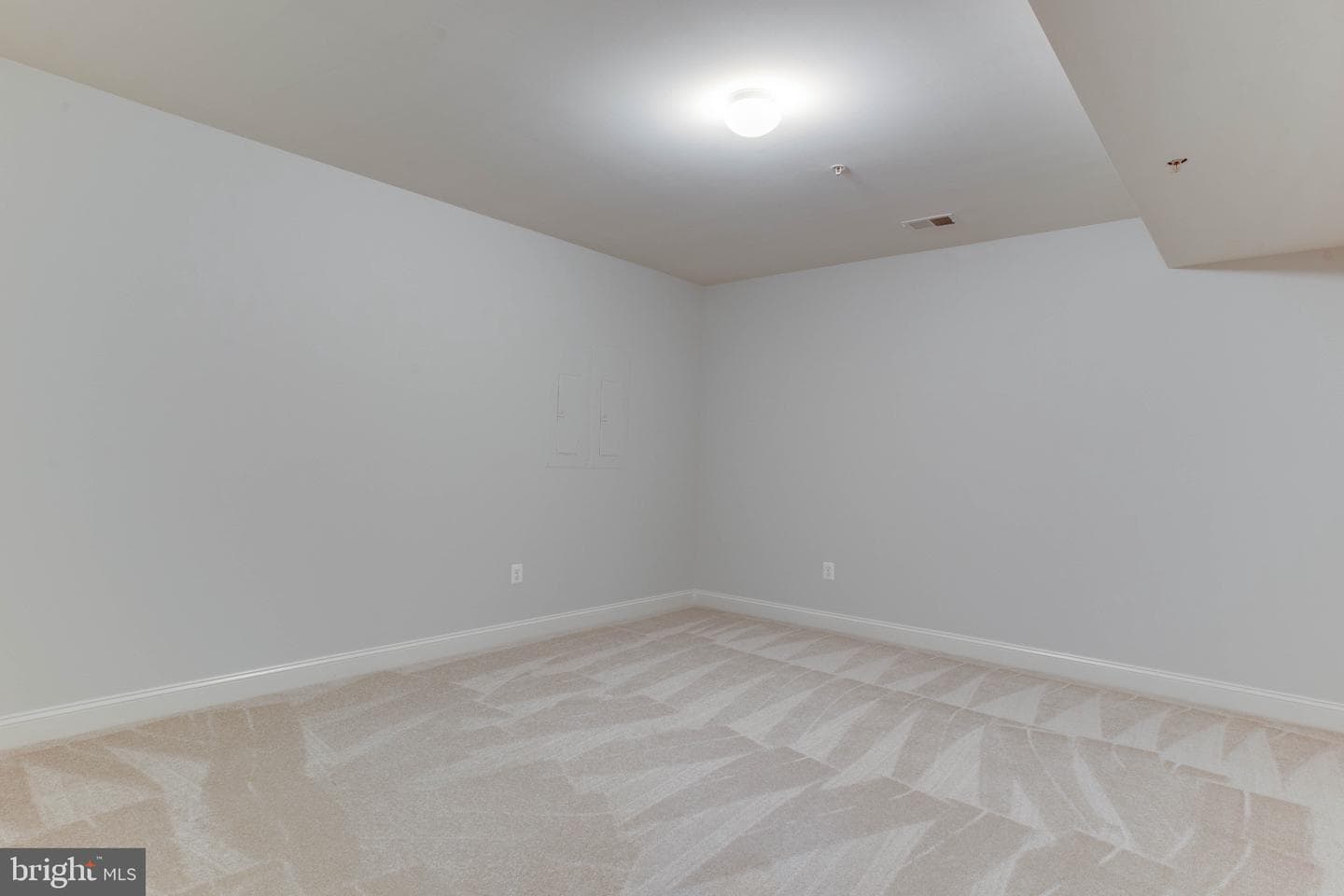 2705 Moores Plains Boulevard photo 20