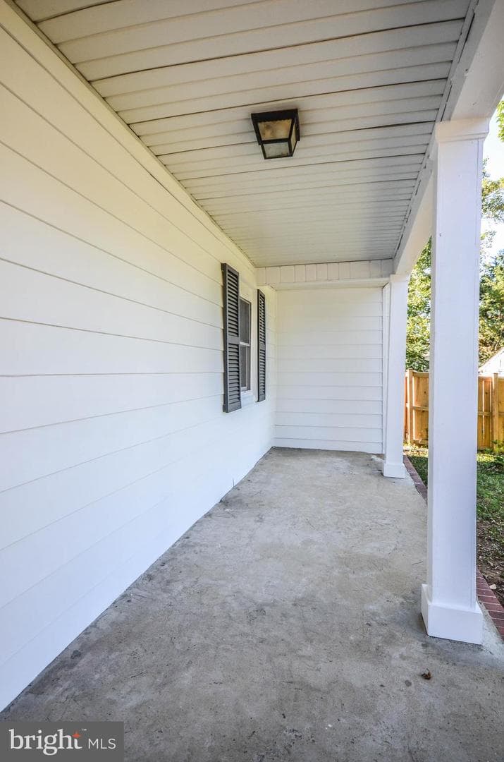 5607 Seminole photo 2