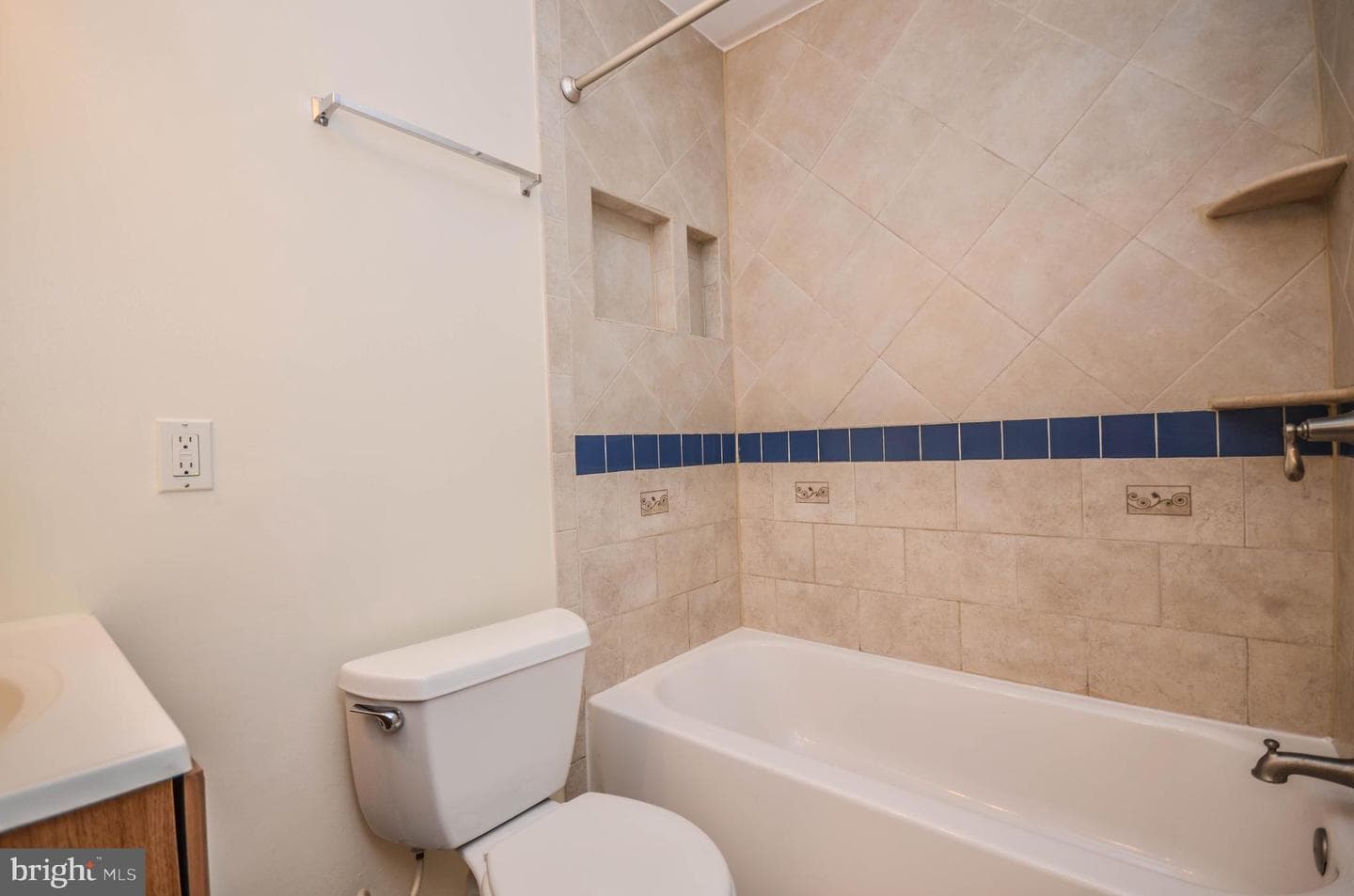 5607 Seminole photo 23